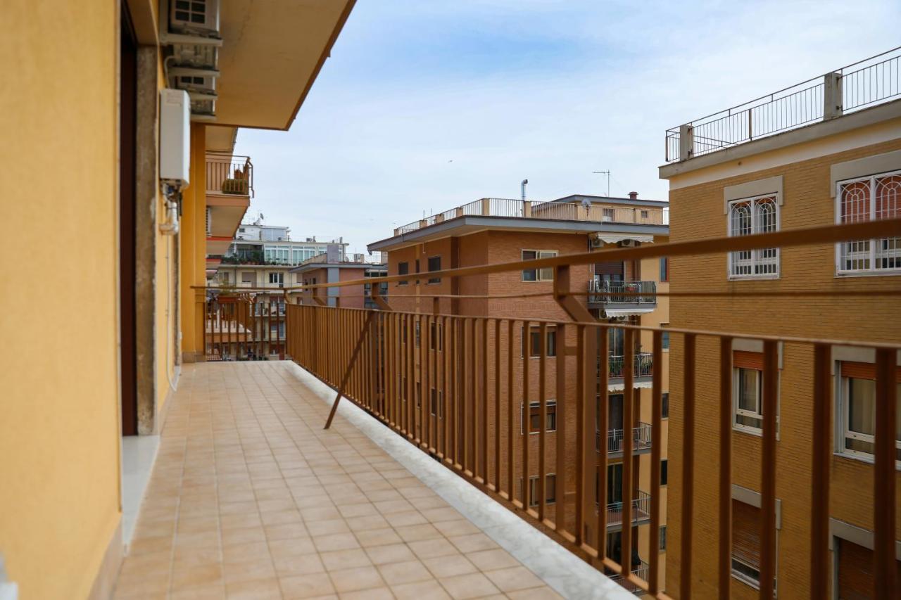 B&B A Salerno Eksteriør bilde